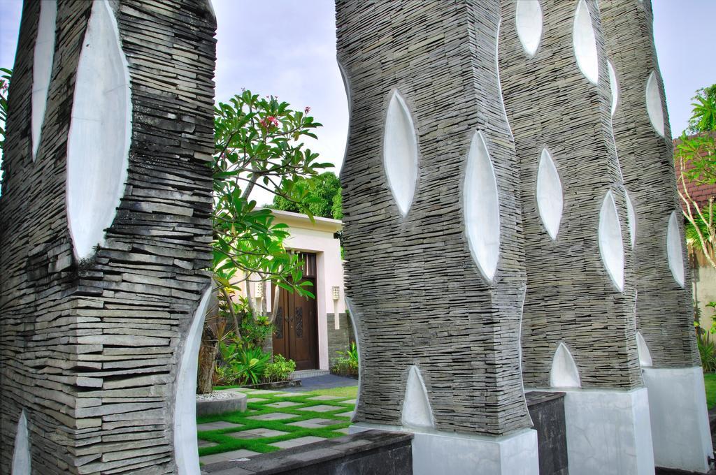 M Two Villas Seminyak Exterior photo