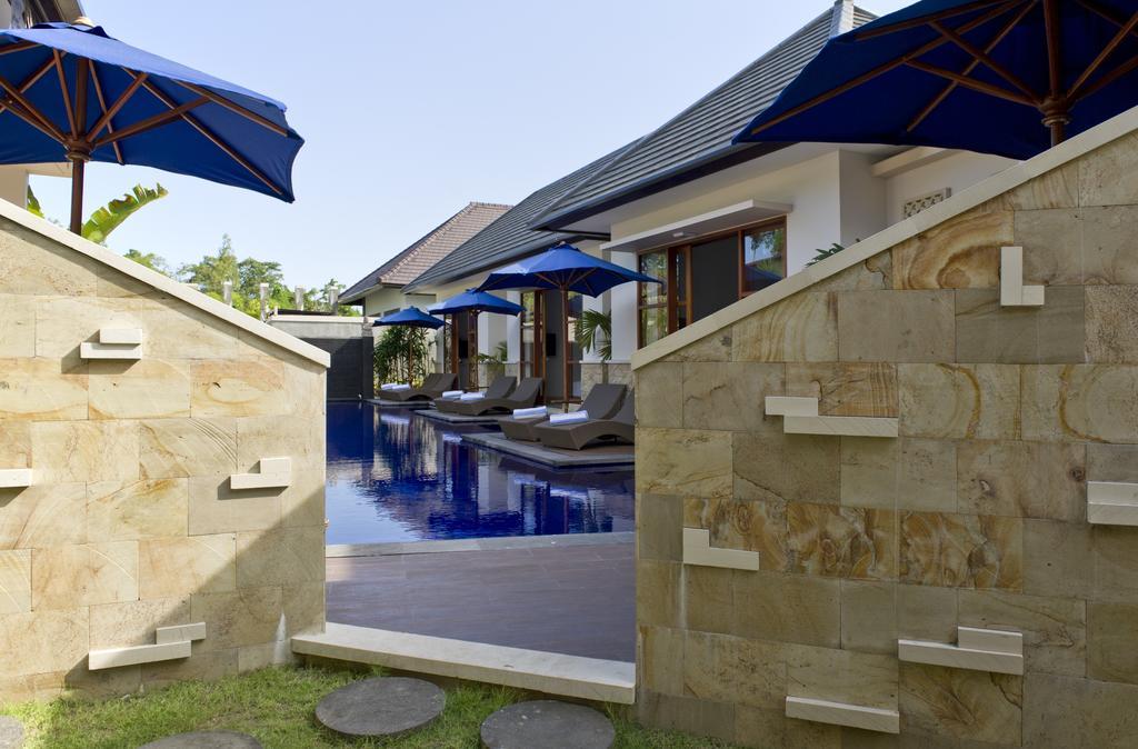 M Two Villas Seminyak Exterior photo