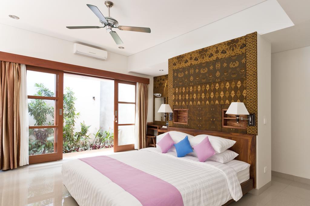 M Two Villas Seminyak Exterior photo