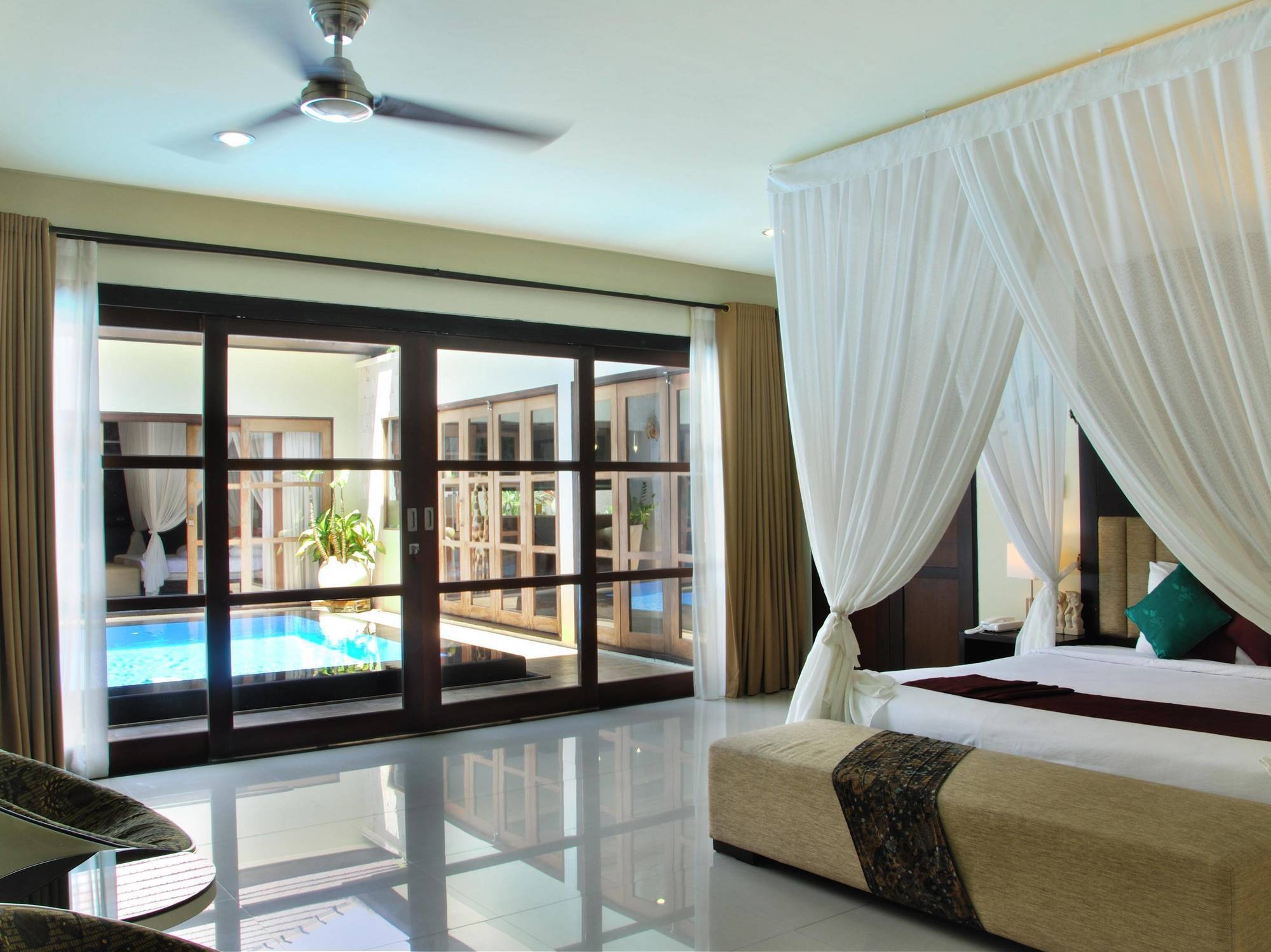 M Two Villas Seminyak Exterior photo