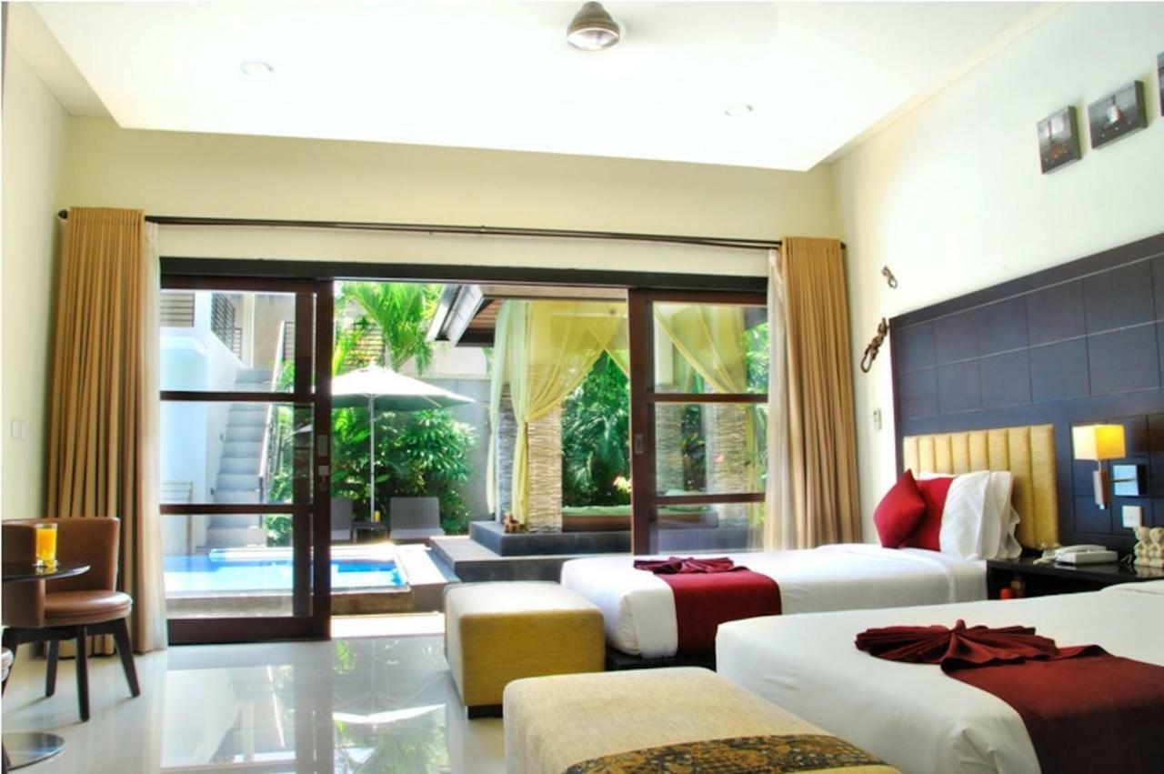 M Two Villas Seminyak Exterior photo